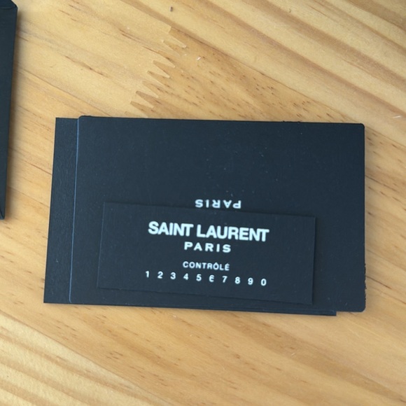 Saint Laurent
Monogram Cabas leather handbag - Picture 7 of 7